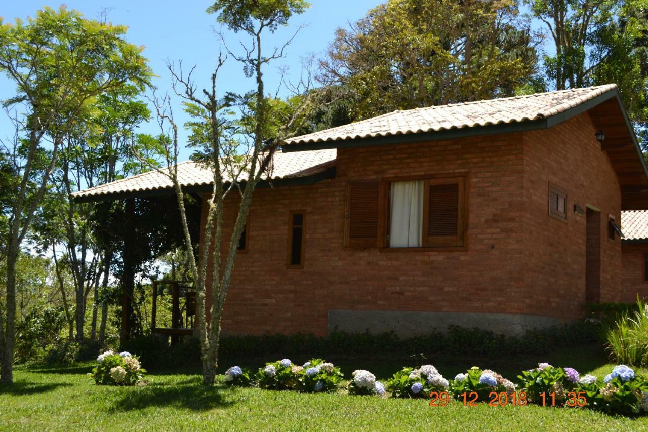 Inn Candeias Cunha